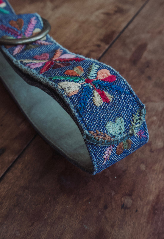 vintage Bechelli embroidered folk boho hippie san francisco 1960s denim belt with lion buckle
