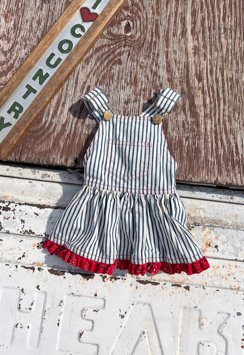 Idylwild Vintage 70s Baby Girl Country Western Overals Red Bandana Set. Ruffle, puff sleeve, railroadstripe. Cutest Baby shower gift