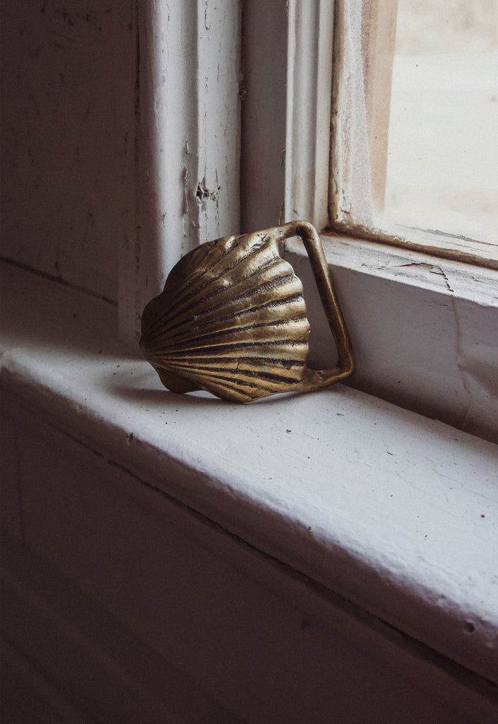 Vintage Scallop Shell Solid Brass Belt Buckle – Idylwild