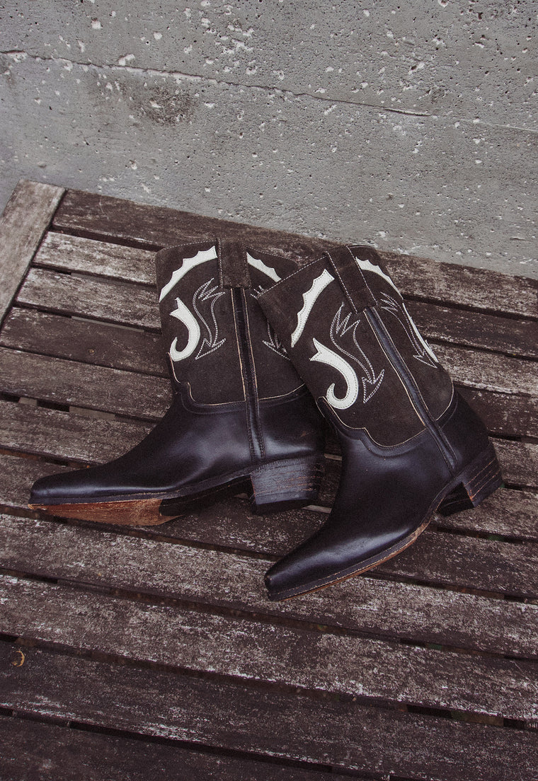 Vintage Children's Sleek Black Suede Cowboy Boots Size 13/ 1