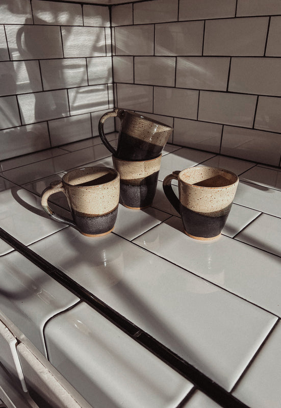 Idylwild Woods Vintage Stoneware Earthenware Speckled Mug Set