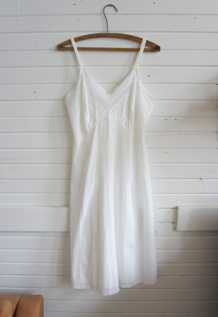 Vintage Artemis Cotton Batiste Slip with Daisy Lace Detailing