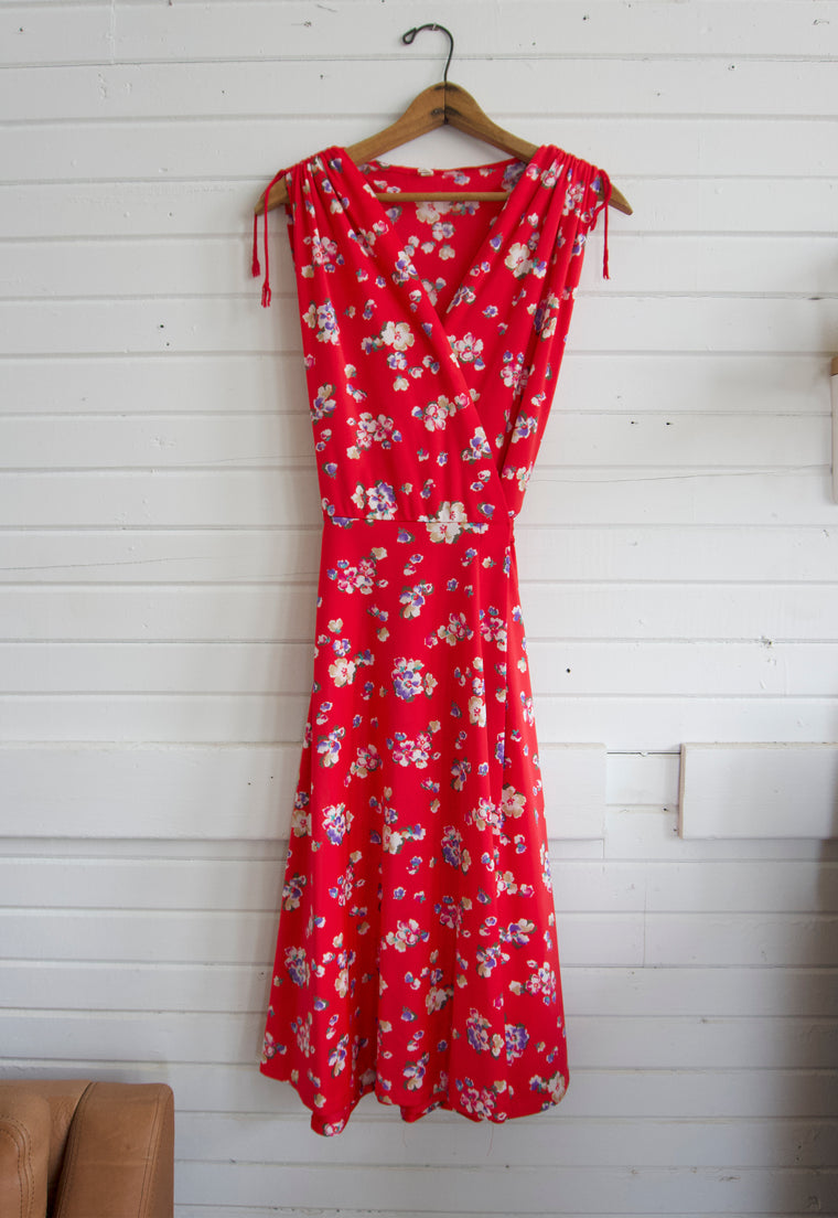 Vintage 70s Tomato Red Floral Wrap Dress