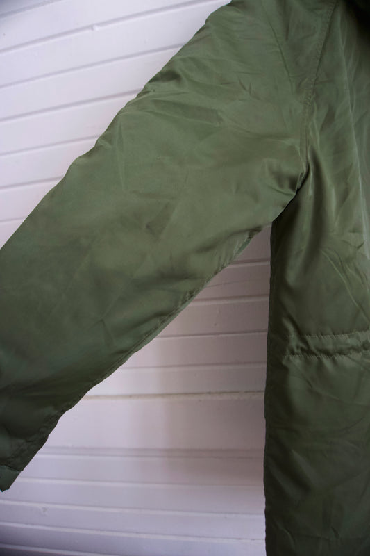 Vintage 70s Work Leisure Army Green Quilted Snorkle Parka