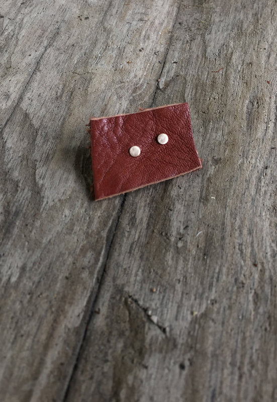 Idylwild Dainty Nailhead Stud Earrings Matte Gold